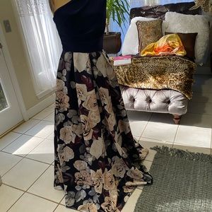 Maxi dress wide